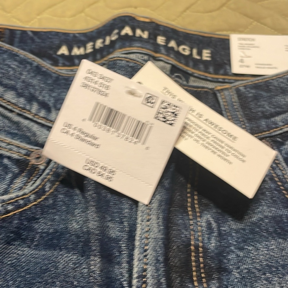 American eagle - Picture 3 of 5